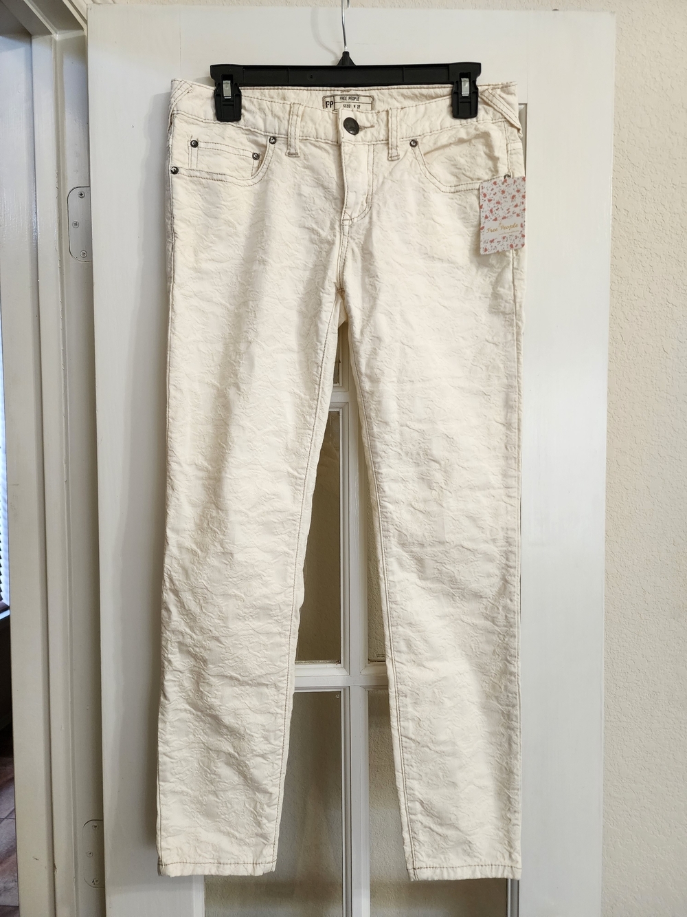 NWT Free People Cream Floral Jacquard Skinny Jeans Size 27 Boho